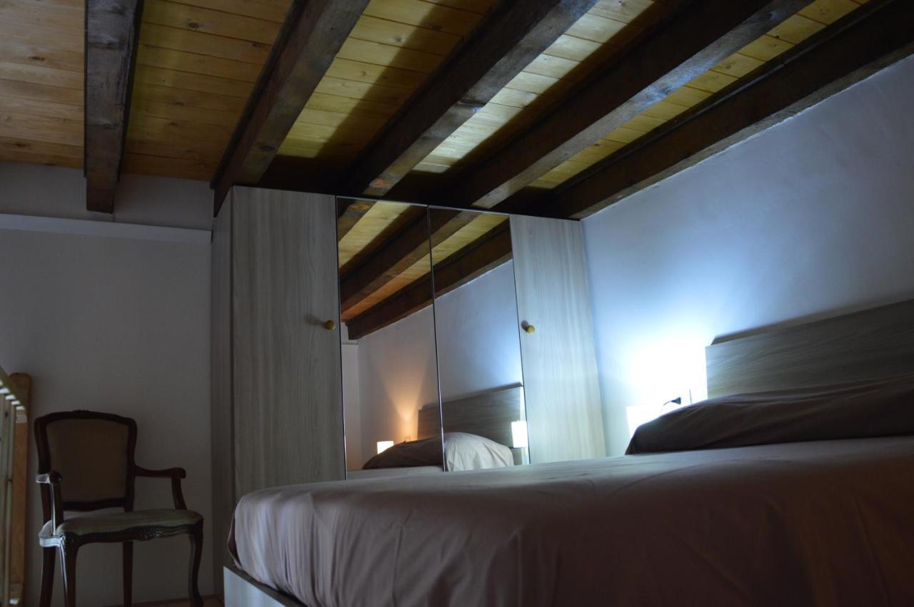 Berardi House Apartment Taranto Bagian luar foto
