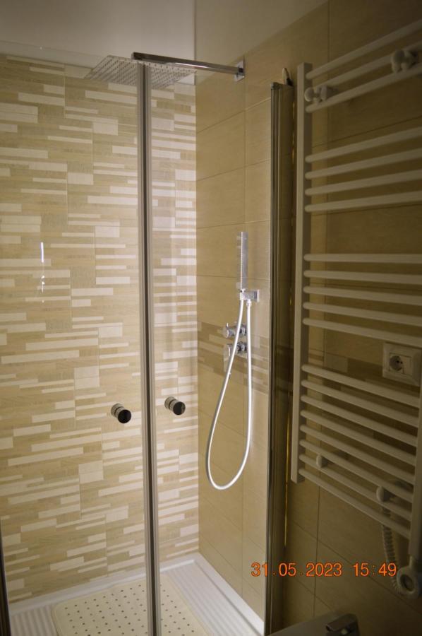 Berardi House Apartment Taranto Bagian luar foto